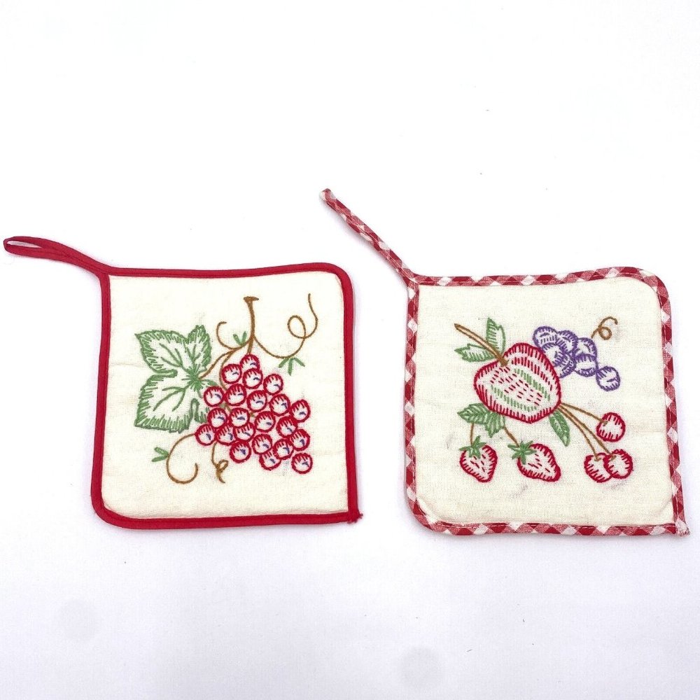 Vintage Fruit Hot Pads Potholders Hand Embroidered White/Red Set of 2, 6" Square